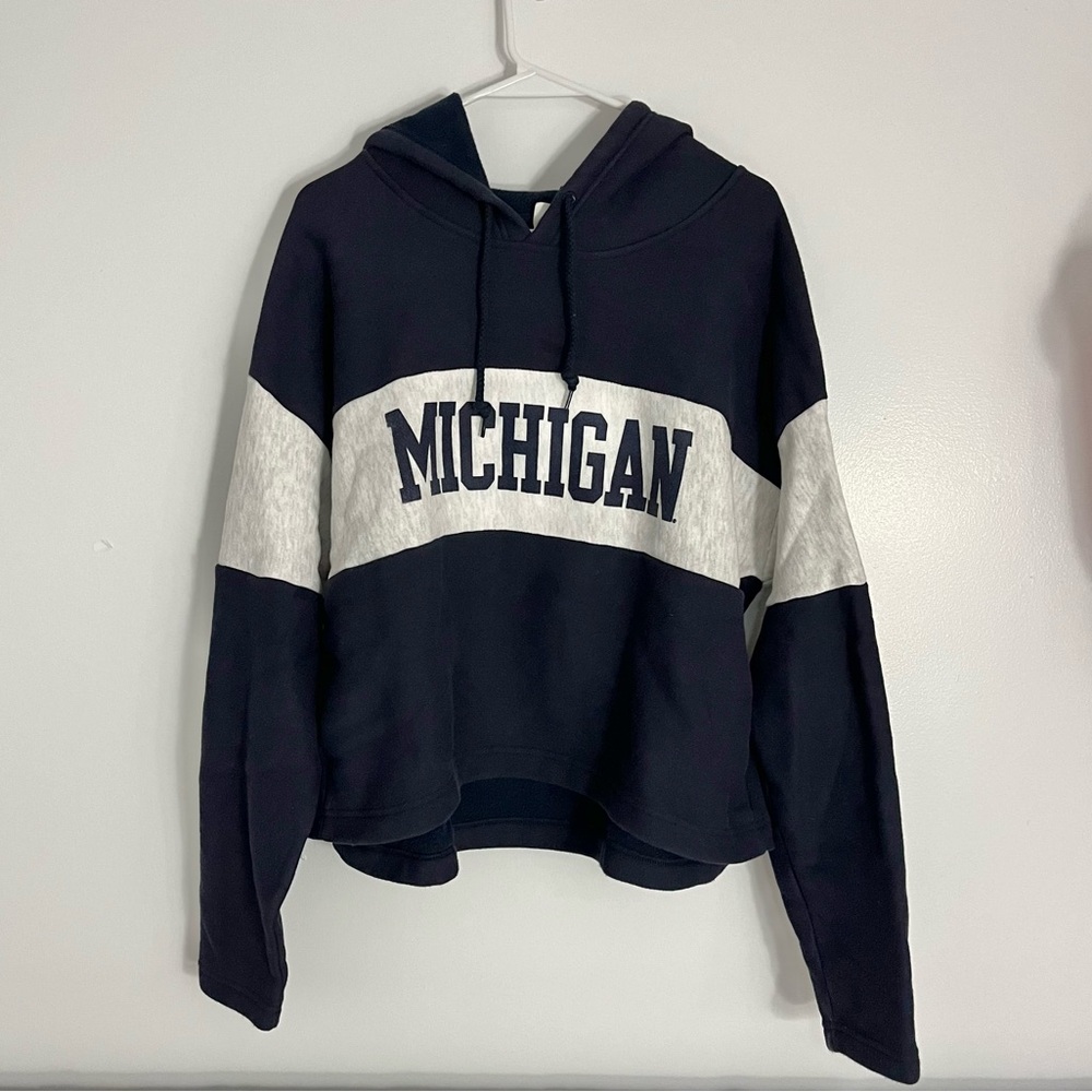 dark blue and ash grey University of Michigan hoodie